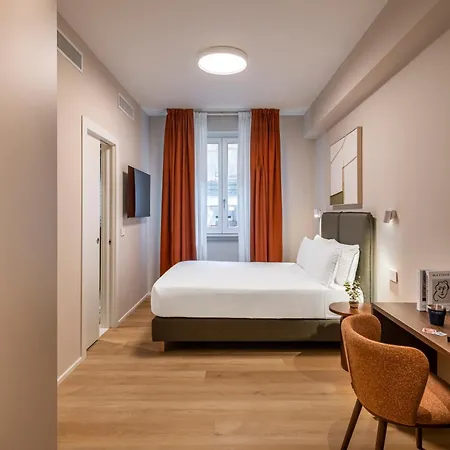 Apart-hotel Relstay - Vercelli Milão