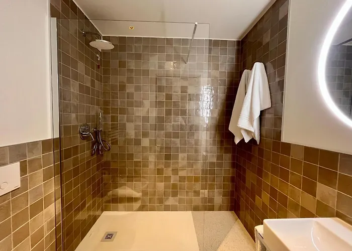 Relstay - Vercelli Apartahotel
